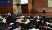The monday morning "Ice-breaking" session by the MC at the begining of the event.